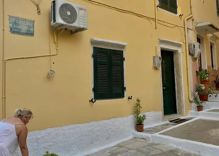Corfu Port Art Daire *