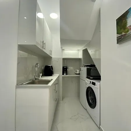 Corfu Port Art * Corfu (city)