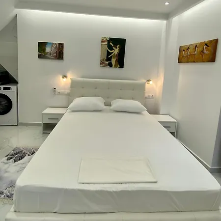 Apartment Corfu Port Art